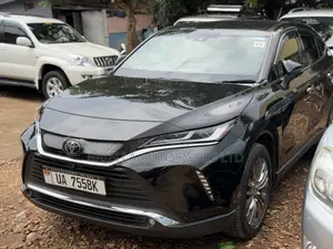 Toyota Harrier 2022 Black