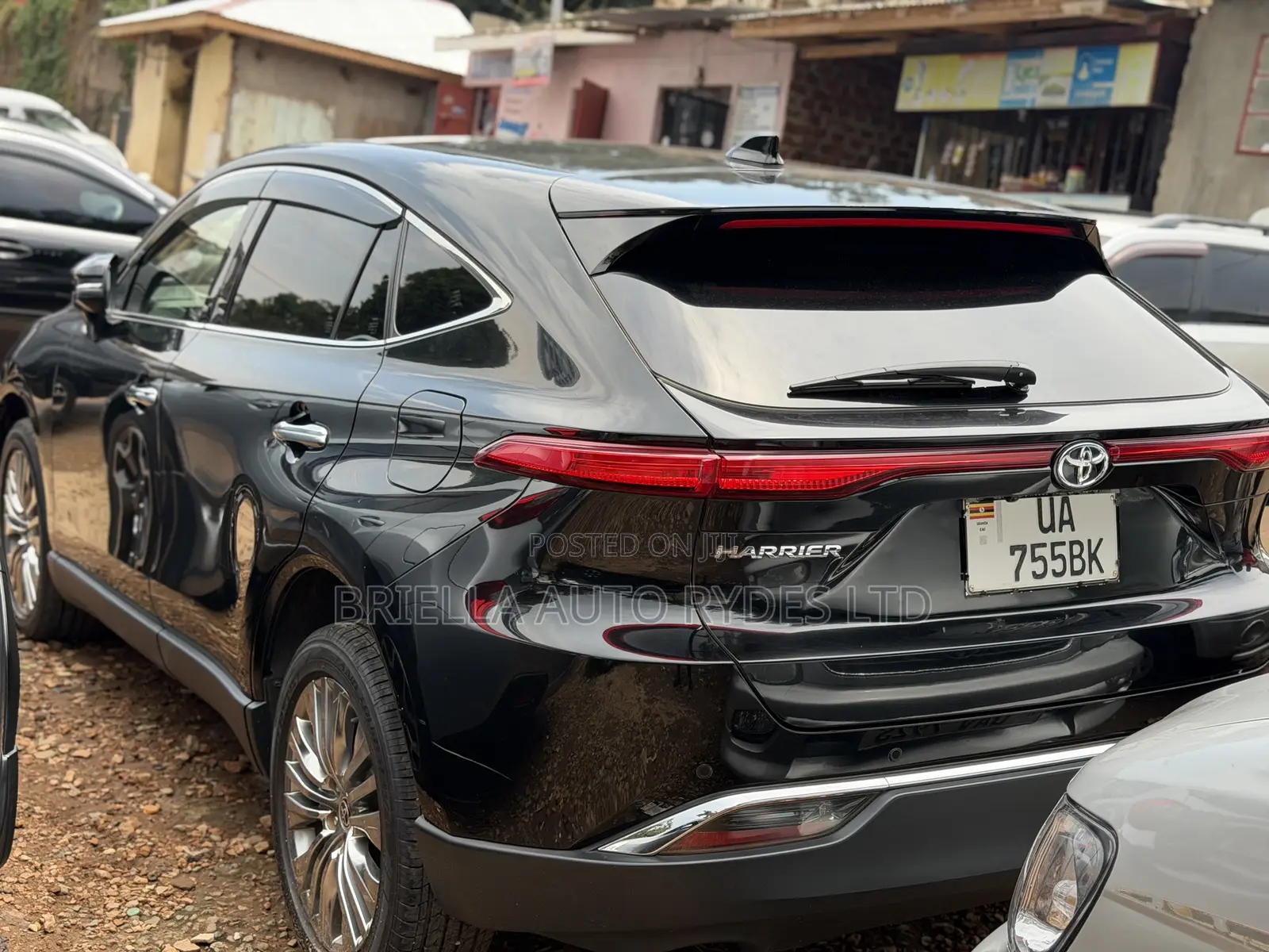 Toyota Harrier 2022 Black