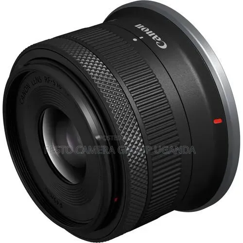 Canon EOS R100 + RF-S 18-45mm (Travel KIT)