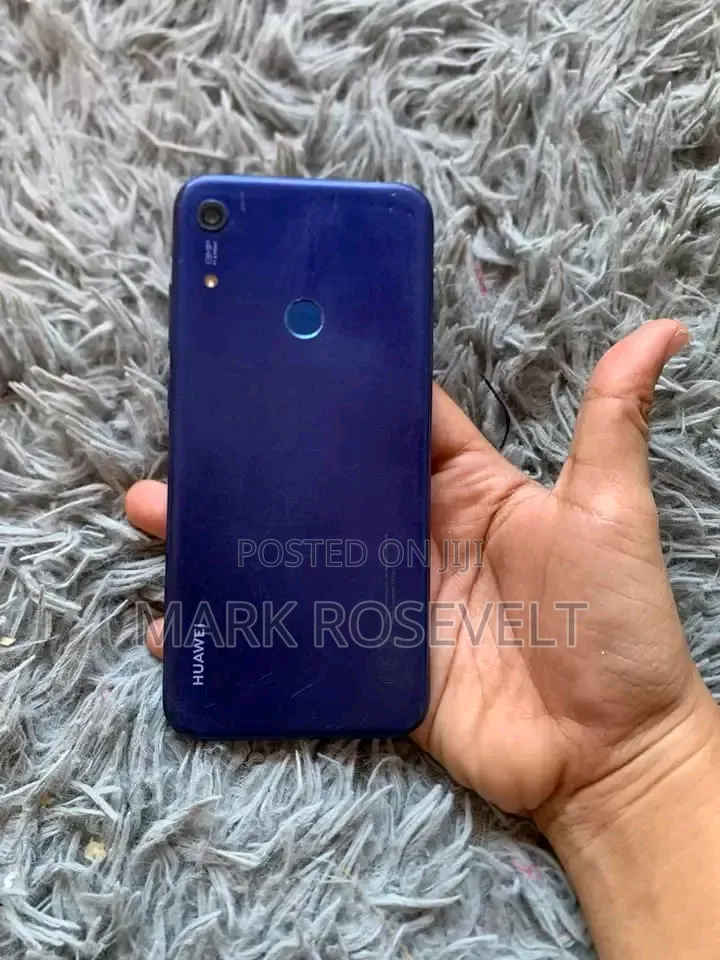 New Huawei Y6s 64 GB Purple