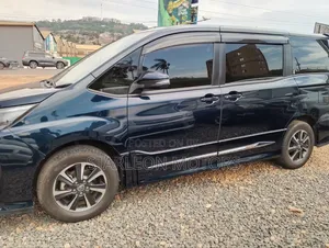 Toyota Noah 2017 Black