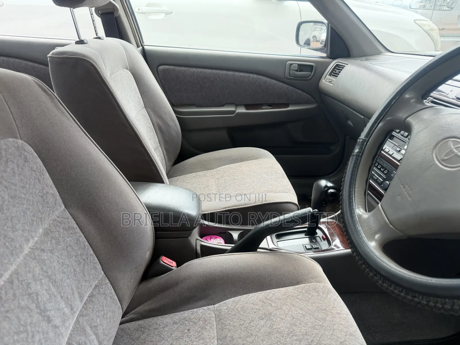 Toyota Premio 2002 Silver