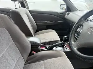 Toyota Premio 2002 Silver
