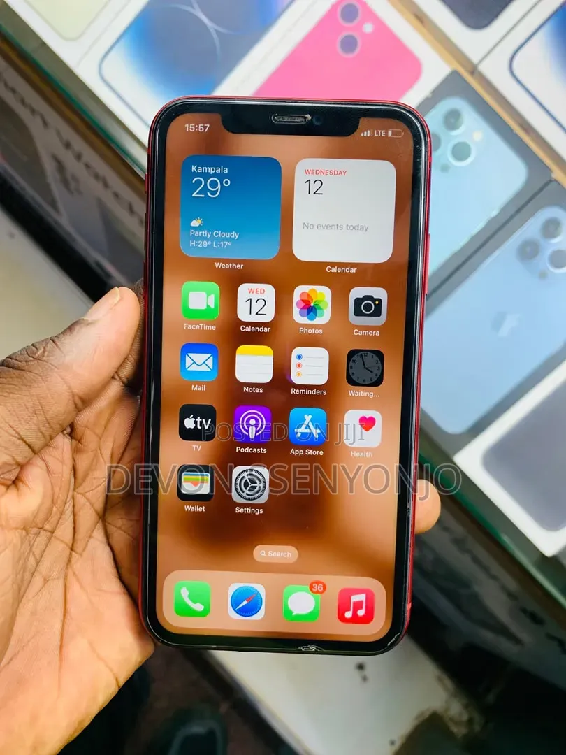 Apple iPhone 11 64 GB Red