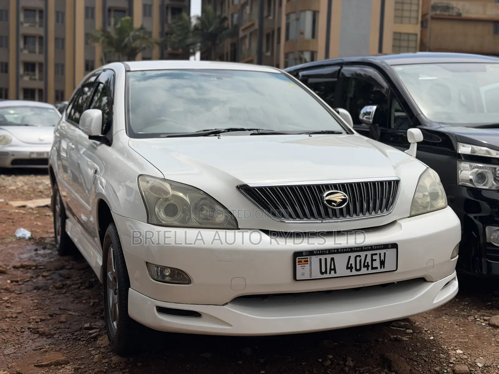 Toyota Harrier 2009 White