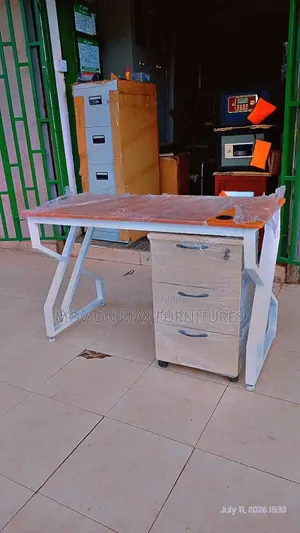 Office Desk 1.2m With Drawer | Executive Table