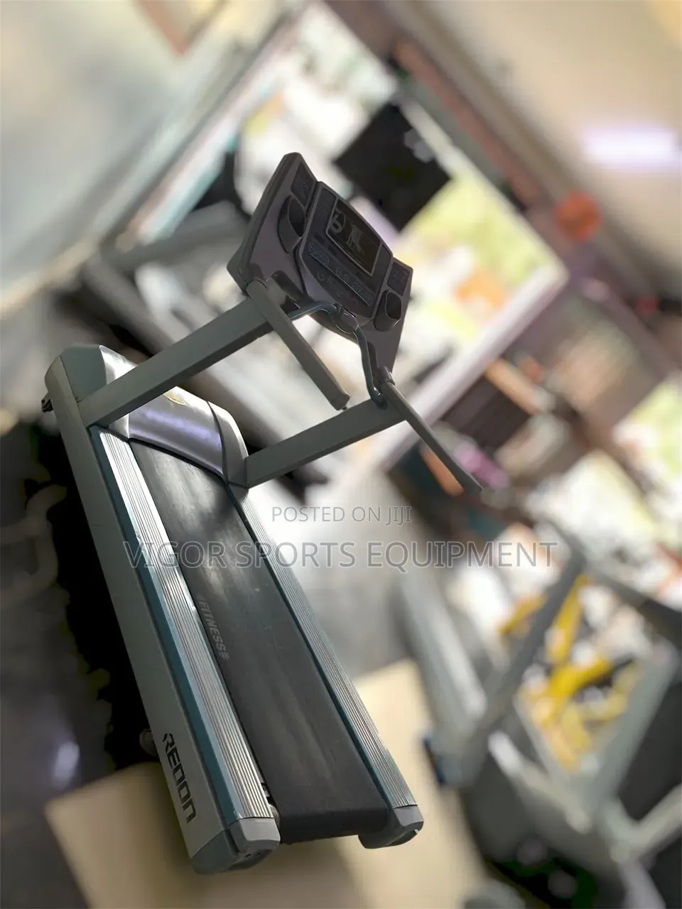 Heavy Duty Commerncial Treadmill