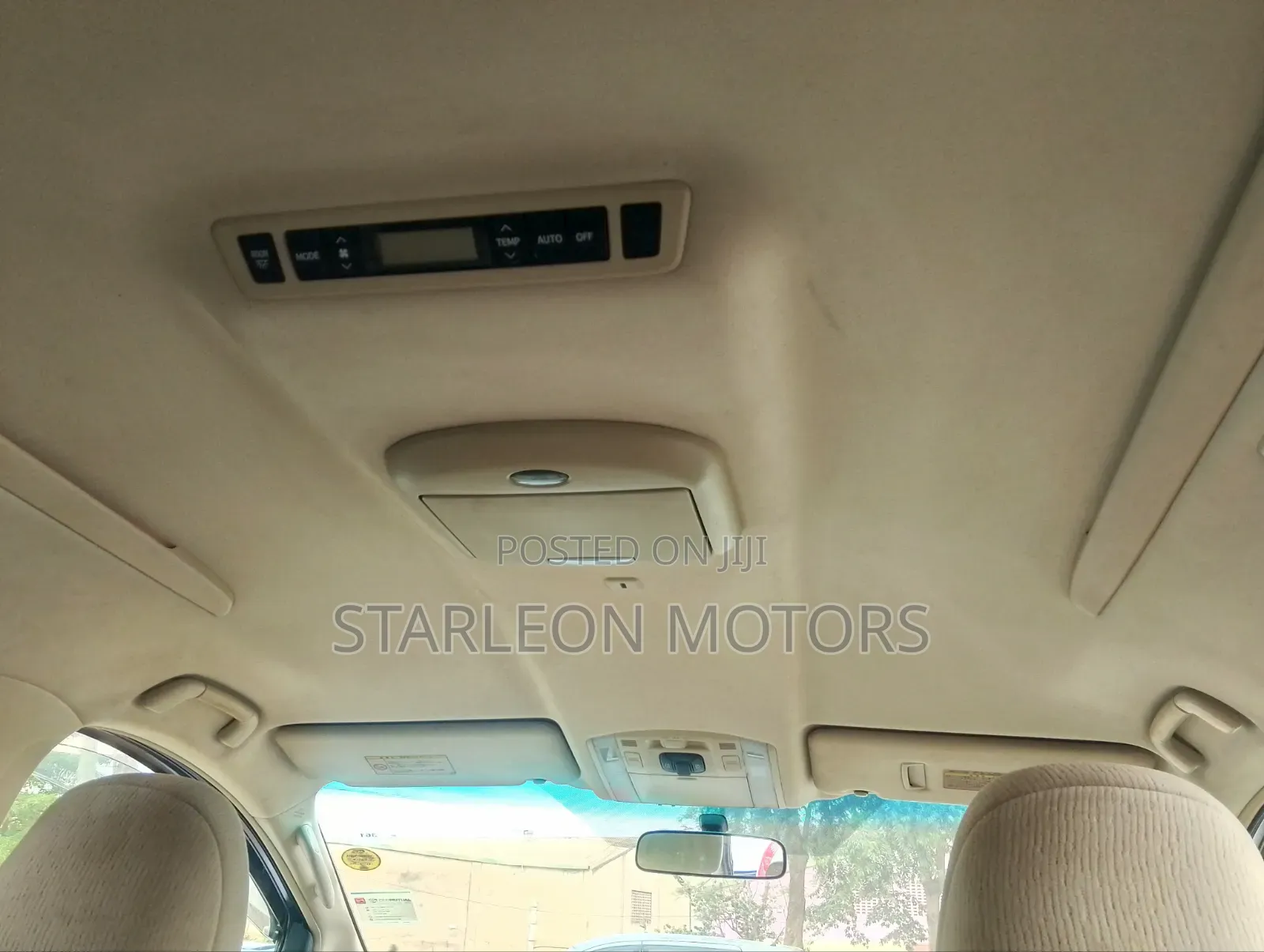 Toyota Alphard 2010 Silver