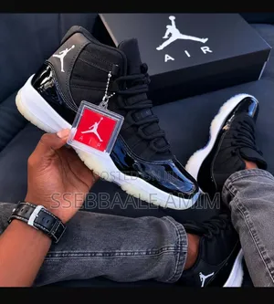 Jordan Sneakers With Multiple Colours From Size 40/45