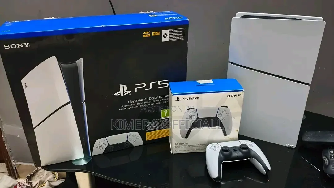 Original PS5 Slim Digital Version Console 2 Controllers Box