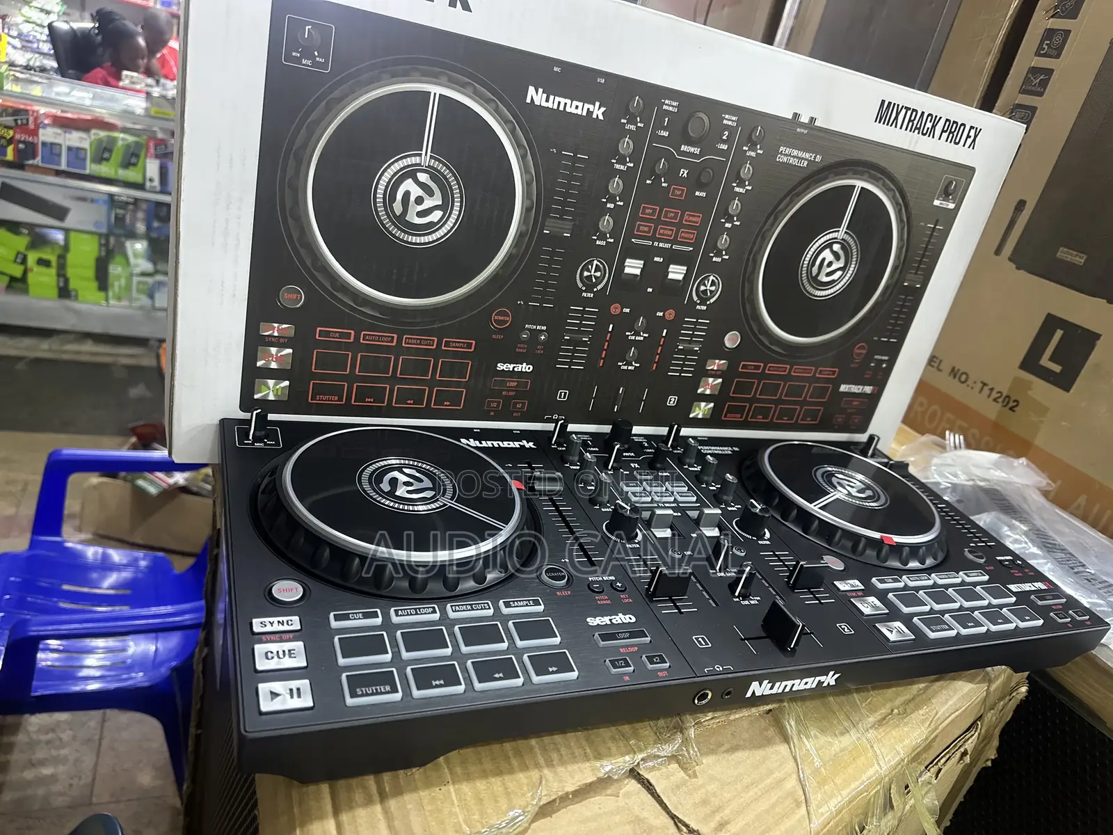 Numark Mix Track Pro FX