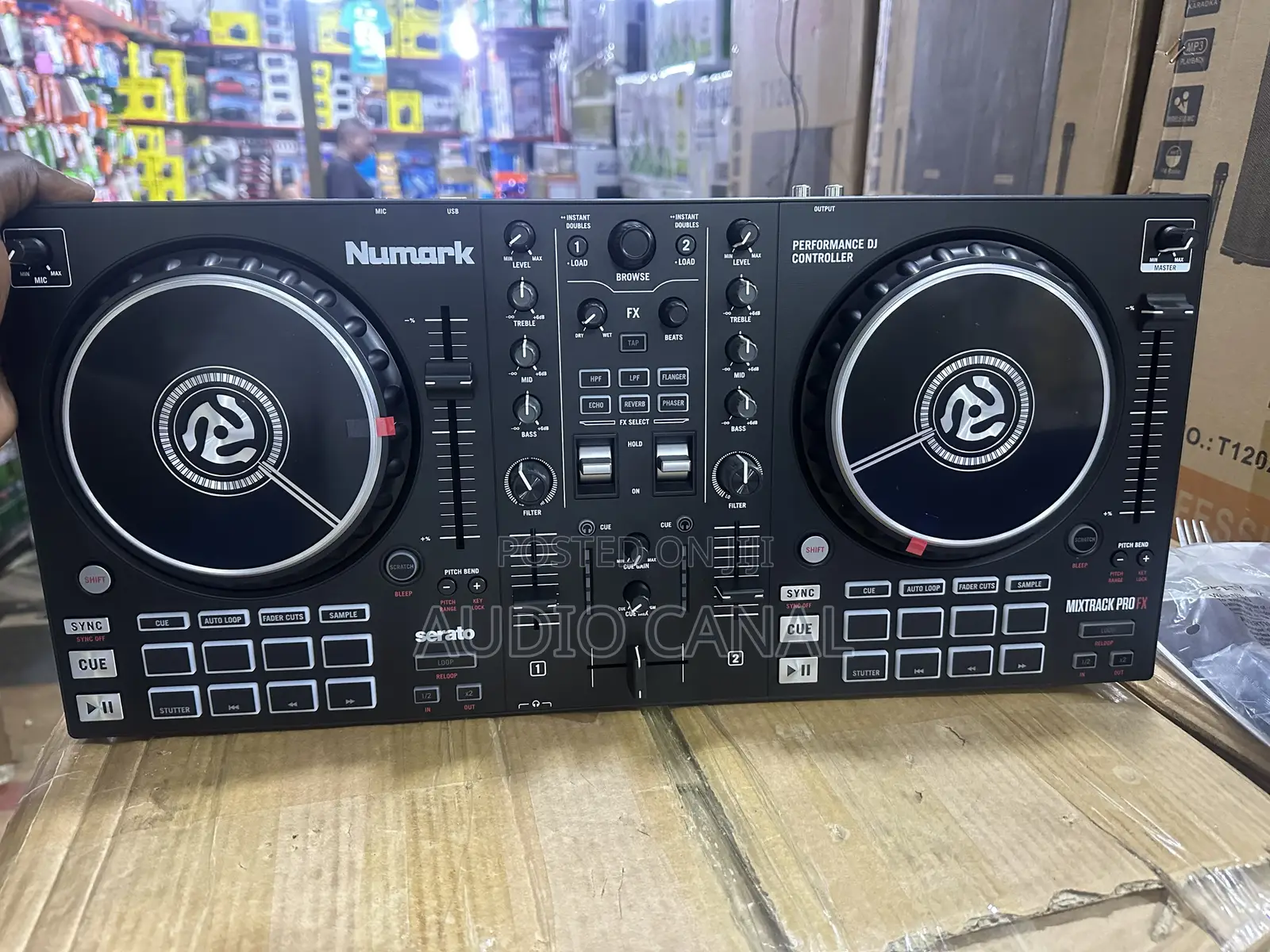 Numark Mix Track Pro FX