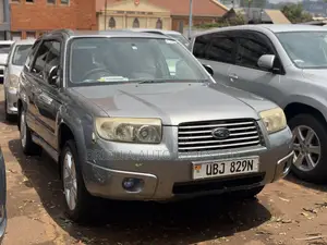 Subaru Forester 2005 Gray
