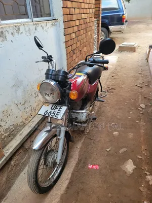 Bajaj Boxer 2022 Red