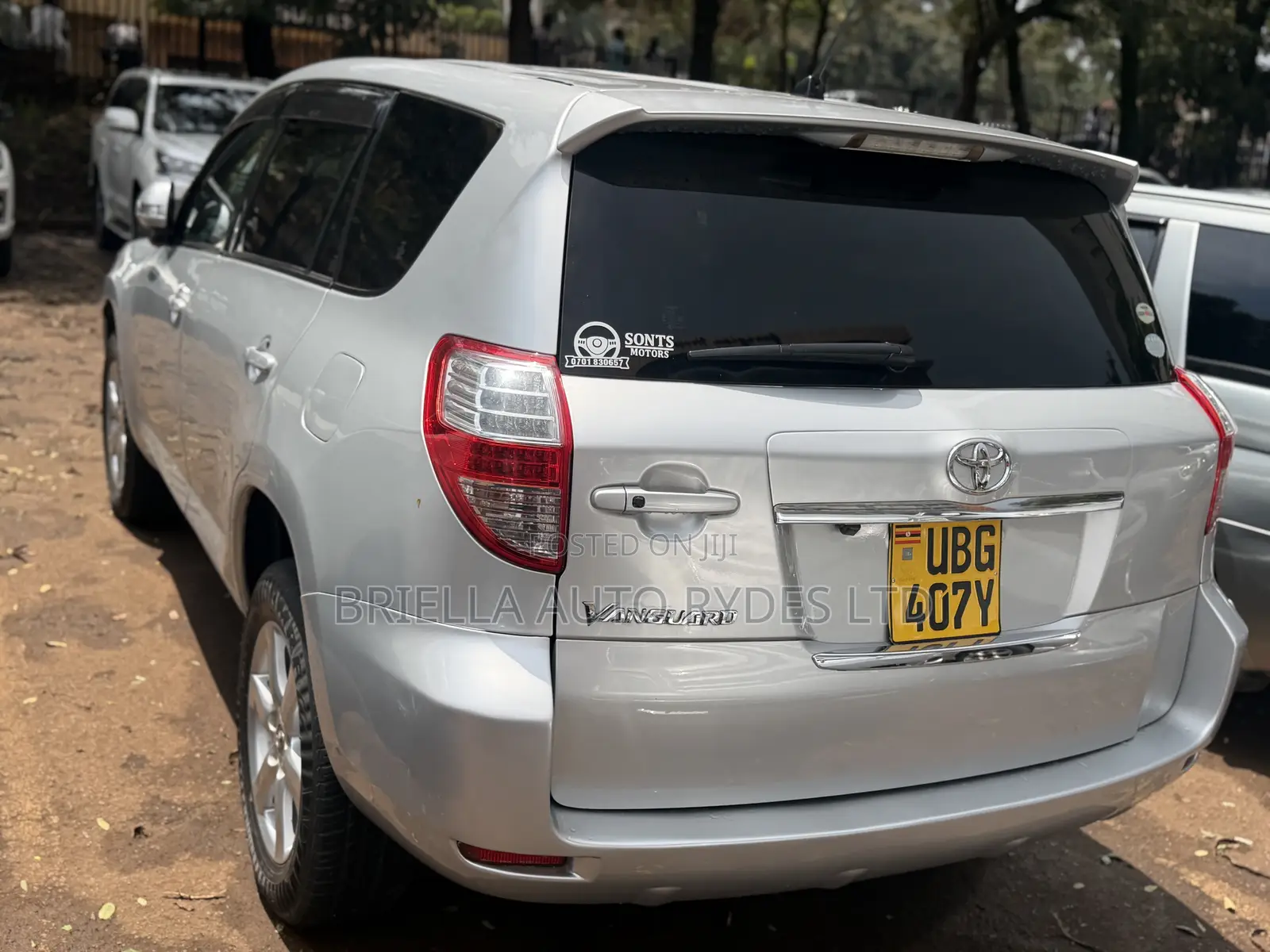 Toyota RAV4 2010 Silver