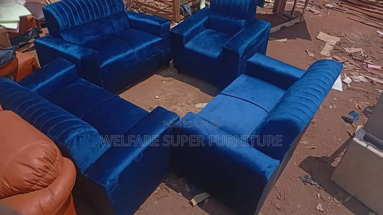 Heavy Duty Blue Chair 5seater With Mid Back Size