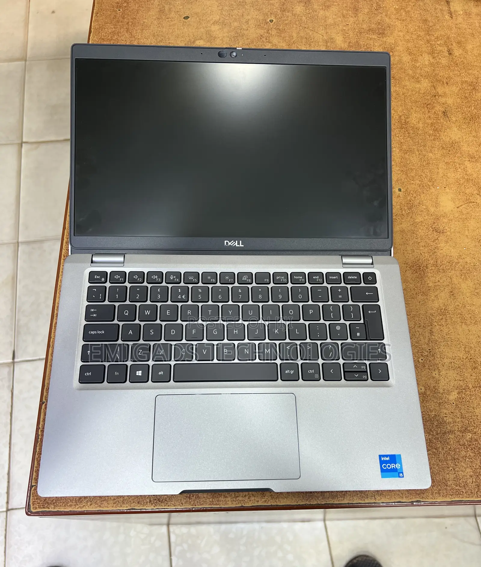 Laptop Dell Latitude 5320 16GB Intel Core i5 SSD 256GB