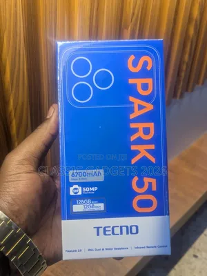 New Tecno Spark 50 128 GB Green