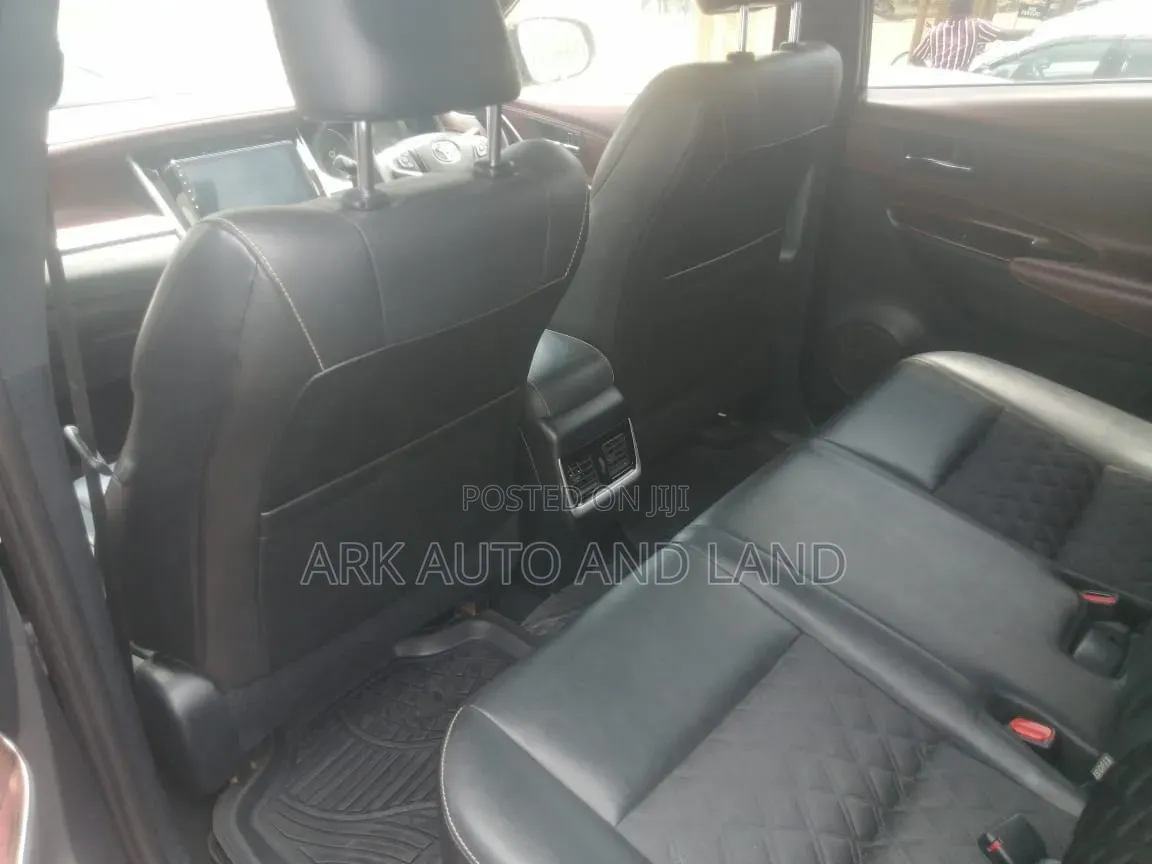 Toyota Harrier 2017 Black