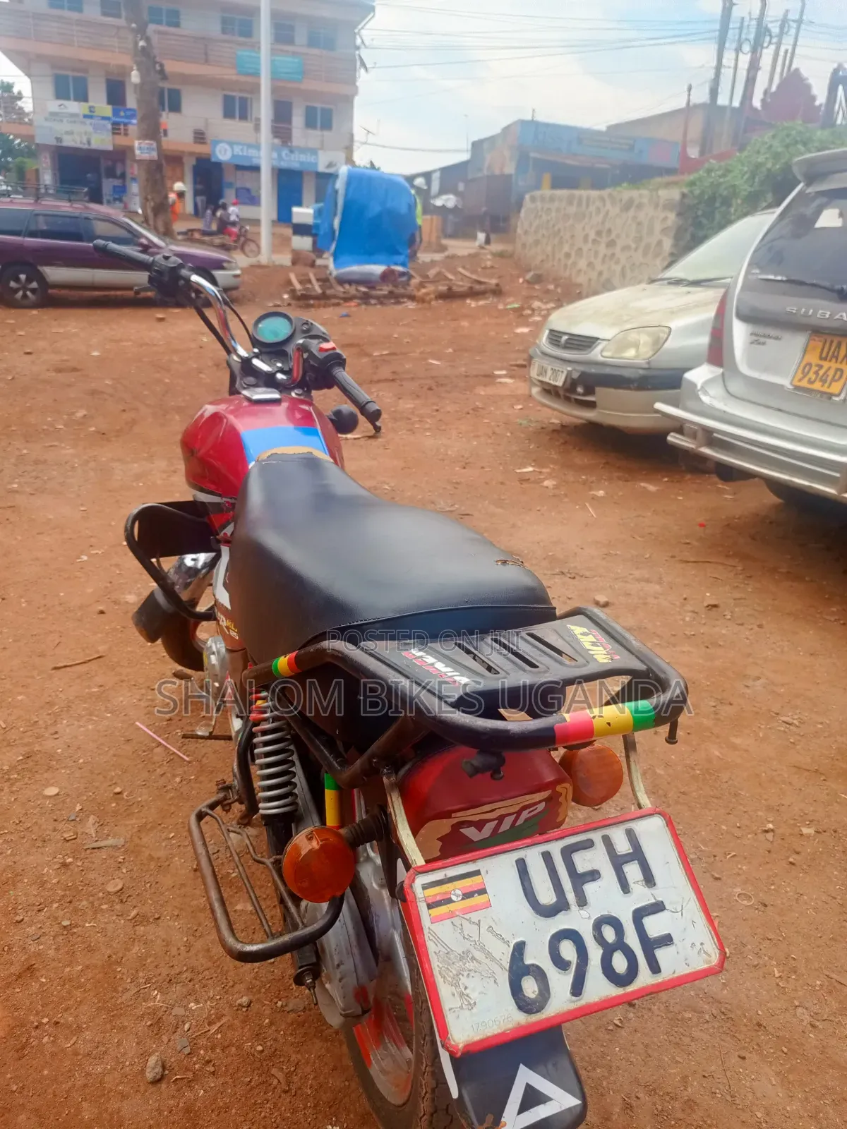 TVS HLX 125 2023 Red