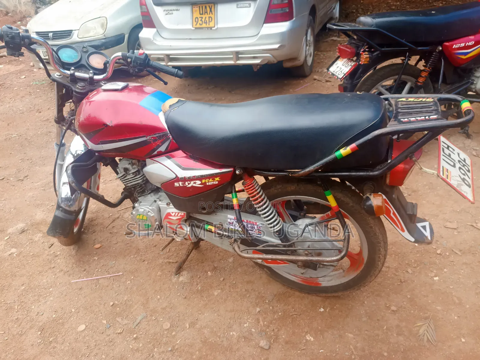 TVS HLX 125 2023 Red