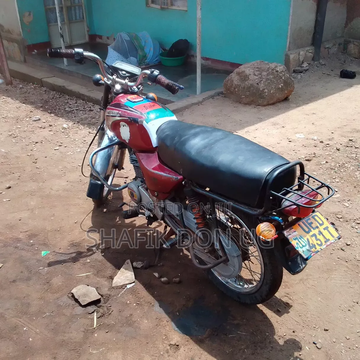 Bajaj Boxer 100 2015 Red