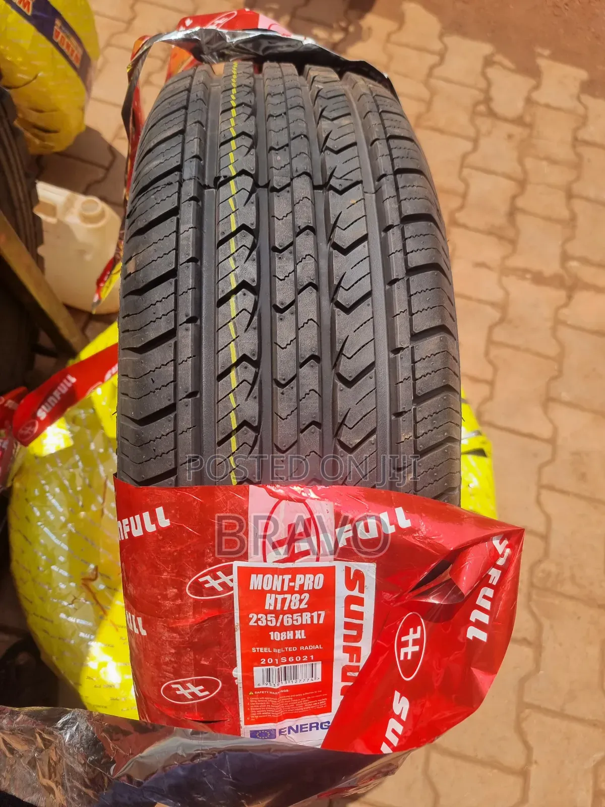 235/65r17 Highway Terrain Tyres