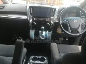Toyota Alphard 2017 Black