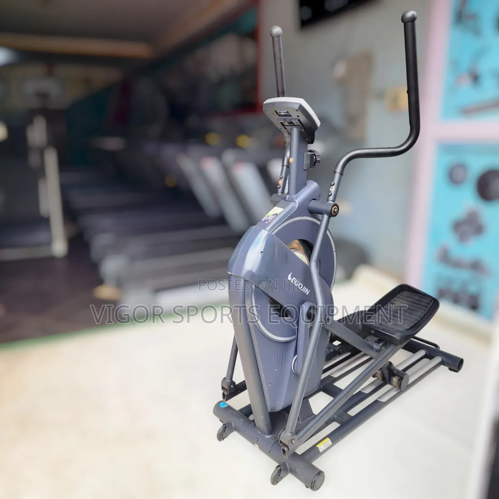 Commerncial Gym Cross Trainer