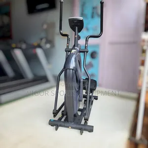 Commerncial Gym Cross Trainer
