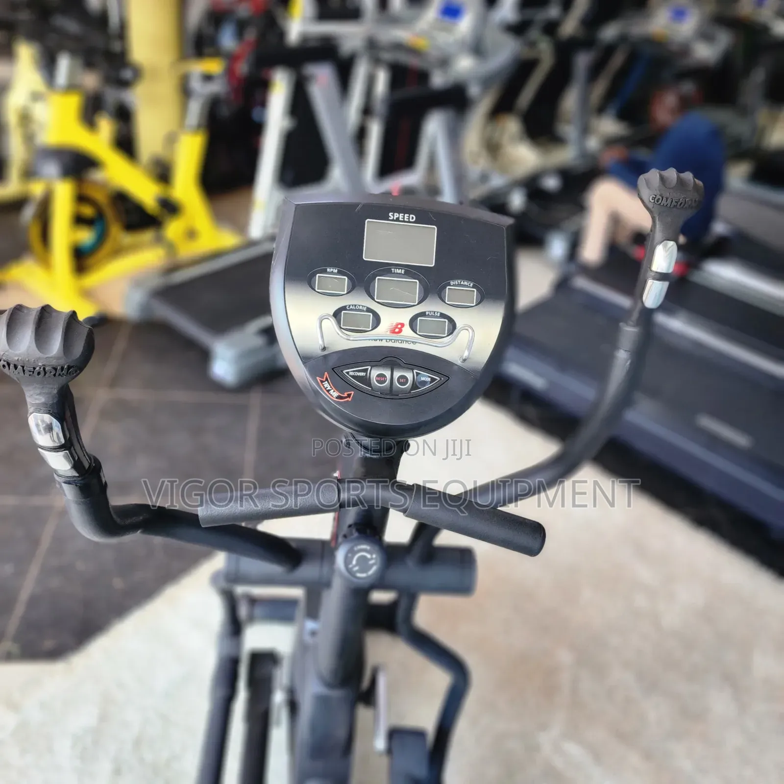 Heavy Duty Gym Cross Trainer