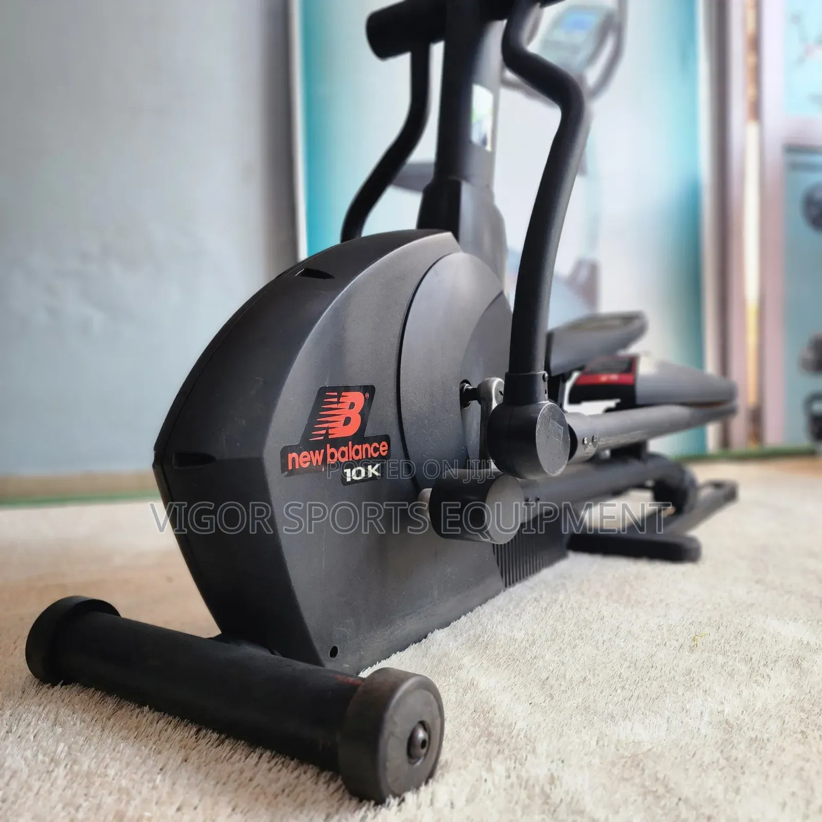 Heavy Duty Gym Cross Trainer