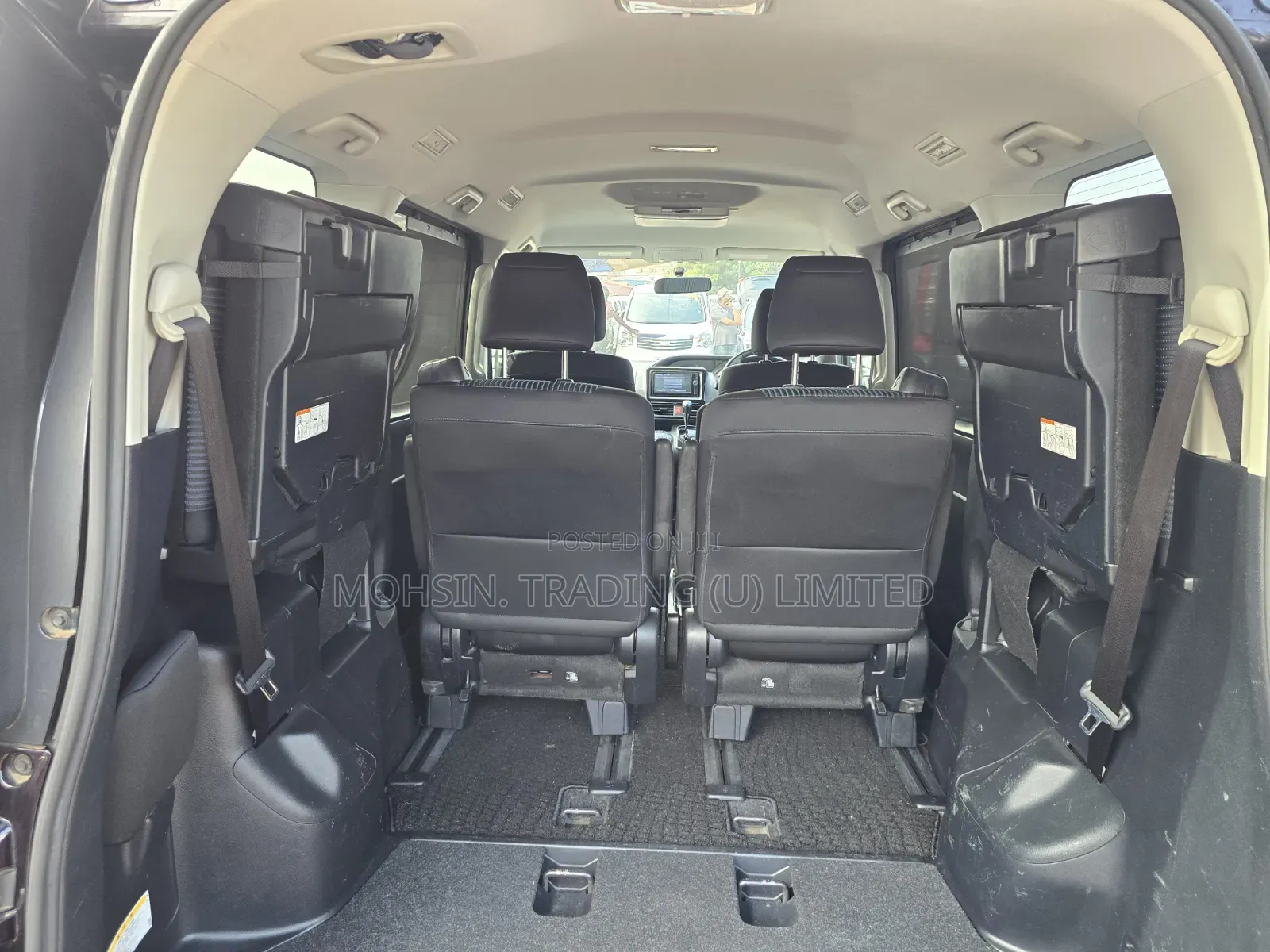 Toyota Noah 2014 Burgundy