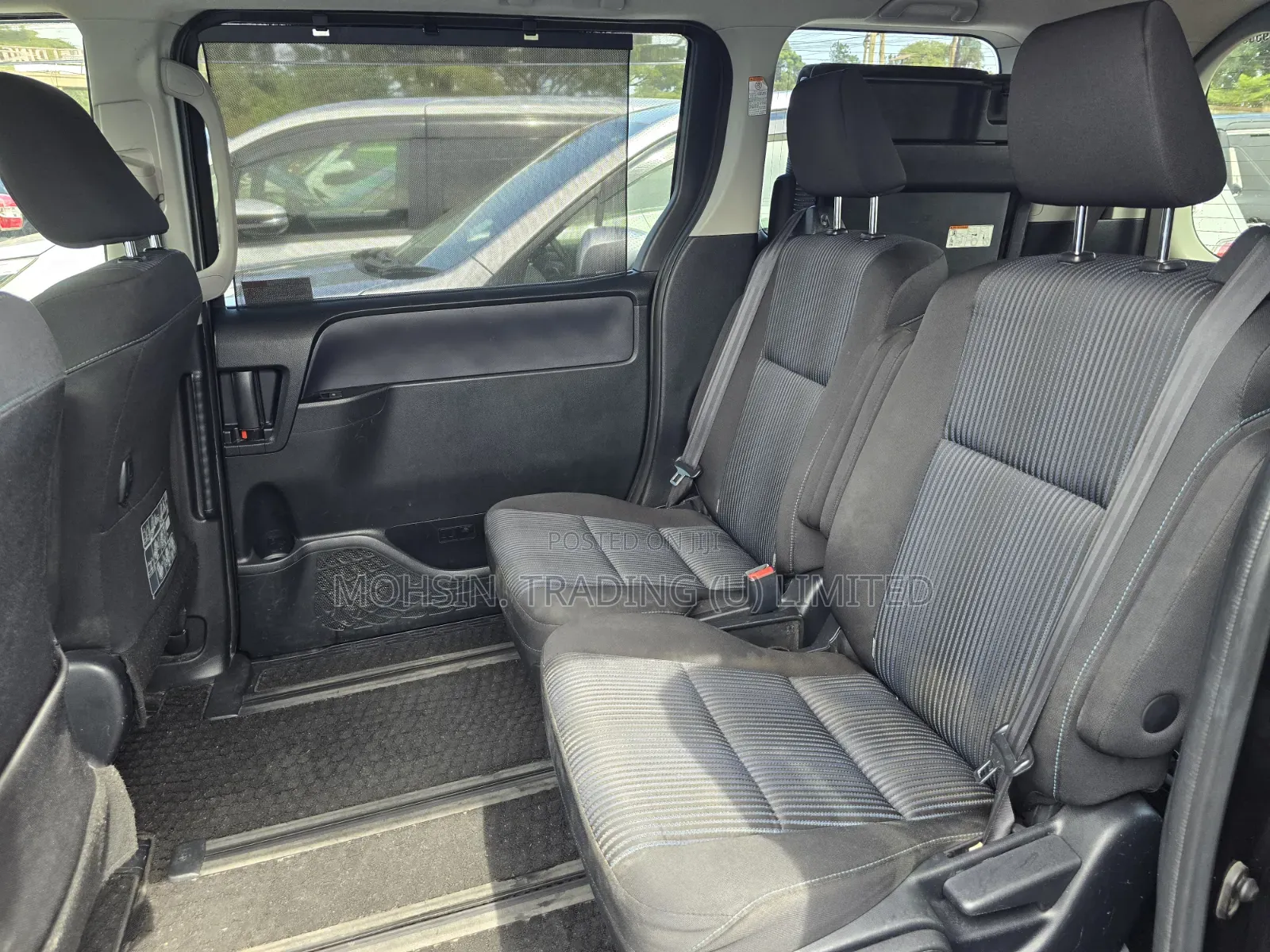 Toyota Noah 2014 Burgundy