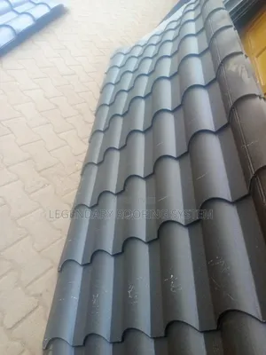 Romantile Black G28