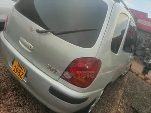 Toyota Corolla Spacio 1.6 (4 Seater) 1998 Silver