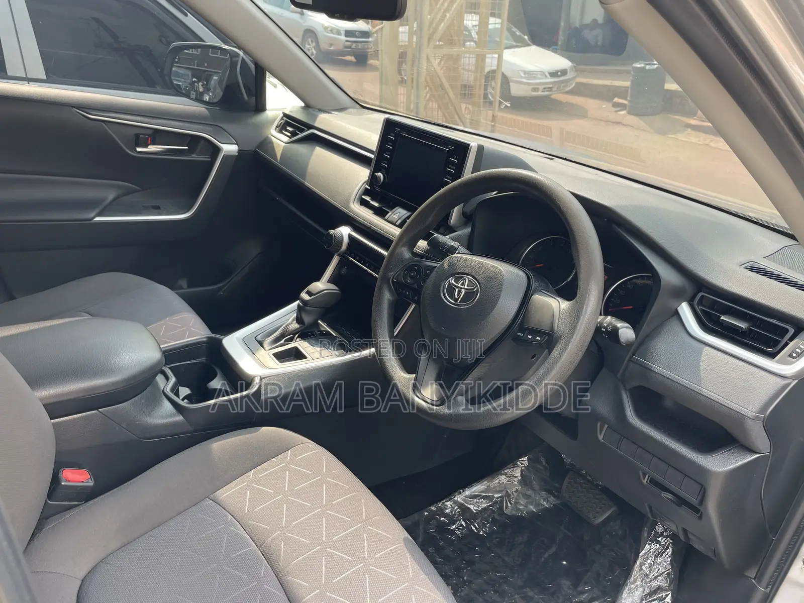 Toyota RAV4 2020 Gray