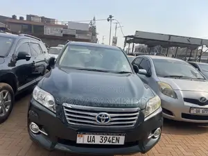 Toyota Vanguard 2010