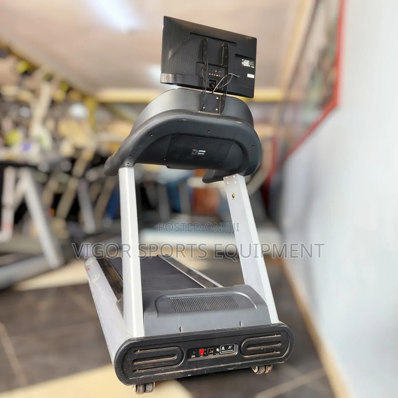 Gym Treadmill Commerncial