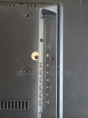 Saachi 32" Digital TV (Faulty Screen)