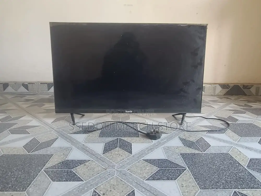 Saachi 32" Digital TV (Faulty Screen)