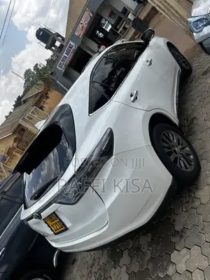 Toyota Harrier 2.0 2014 White