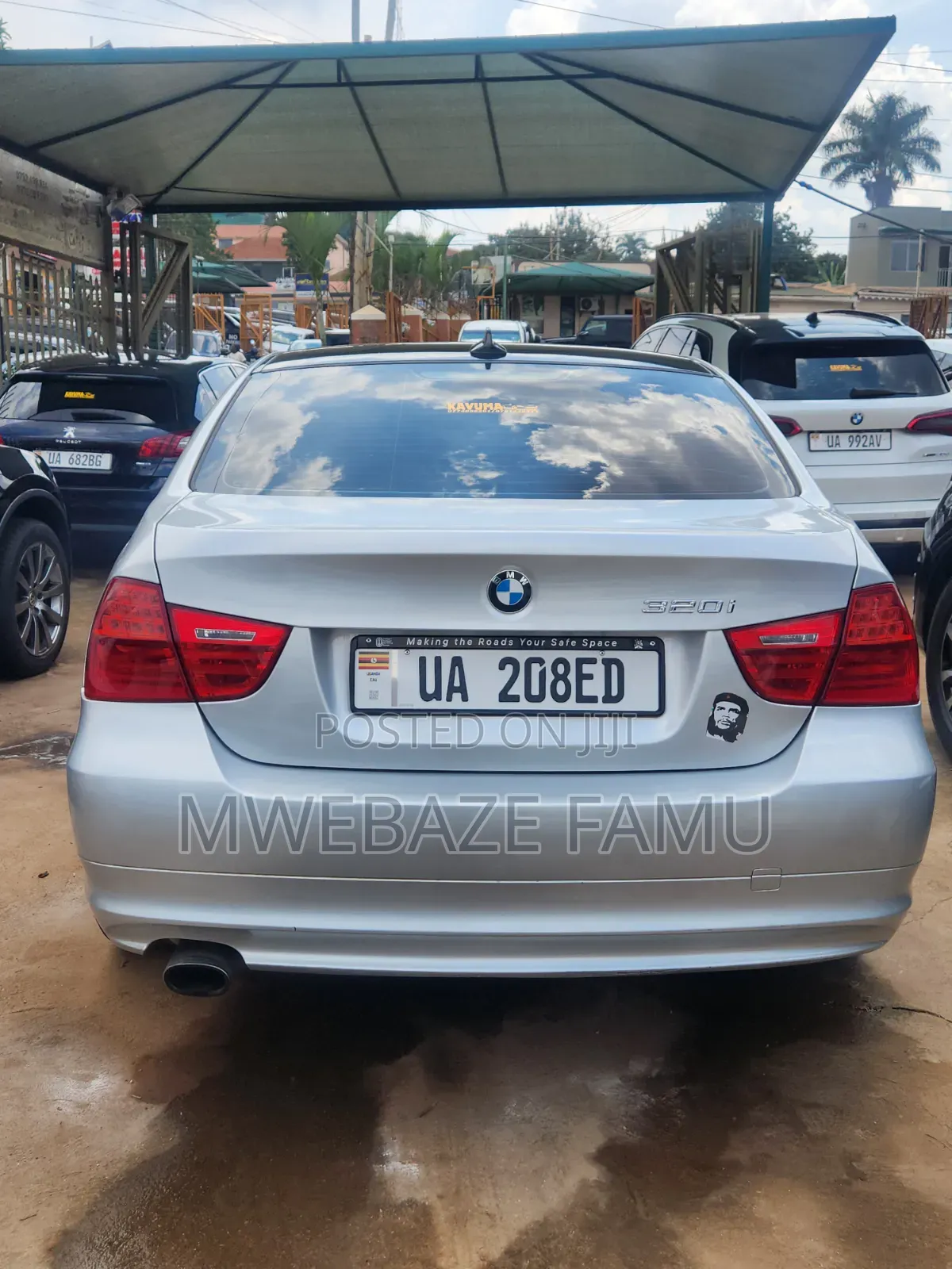 BMW 320i 2010 Silver