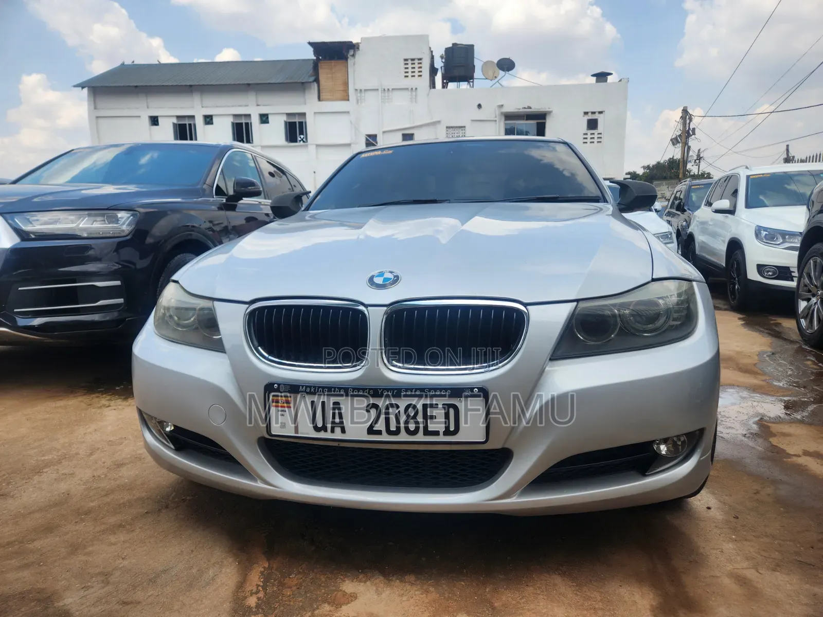 BMW 320i 2010 Silver