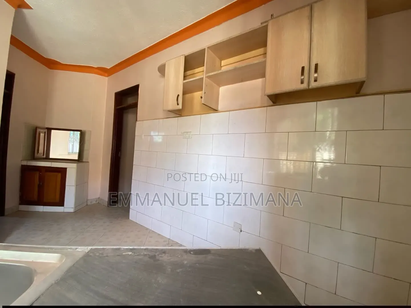 Furnished 3bdrm Bungalow in Buwate, Central Division for sale