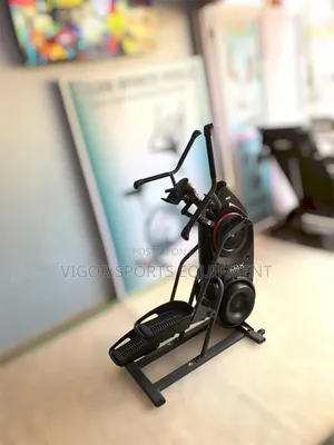 Max Trainer