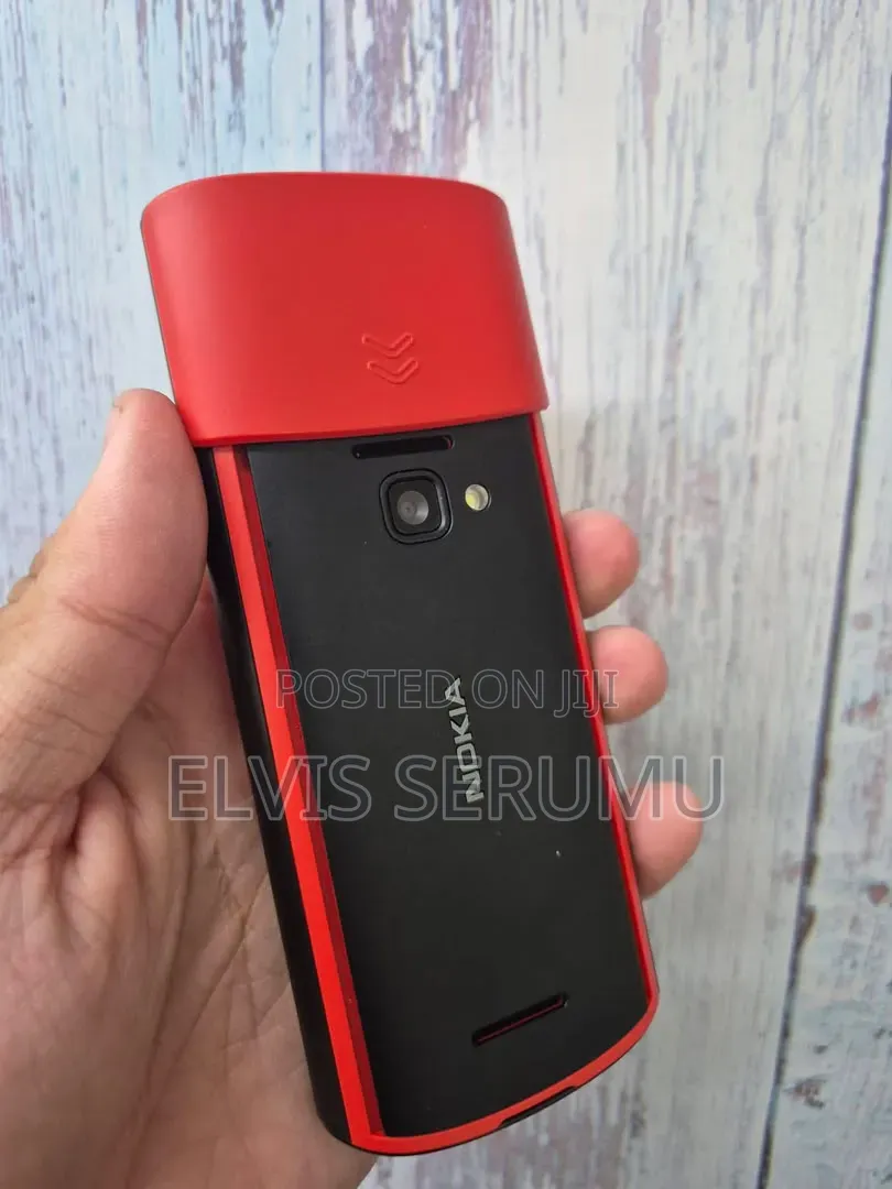 New Nokia 5710 XpressAudio Black