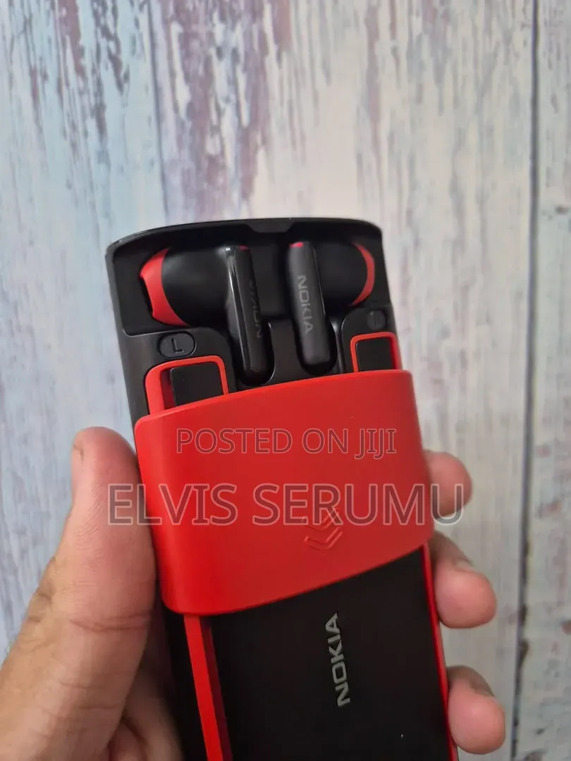 New Nokia 5710 XpressAudio Black