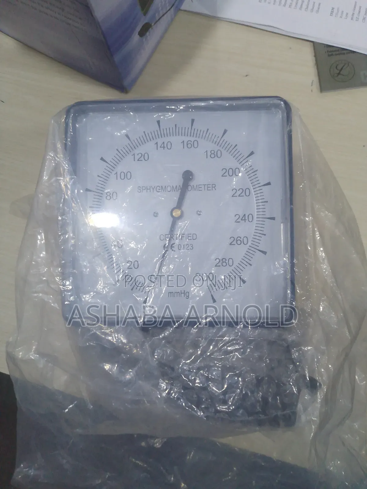 Aneroid Sphygmomanometer