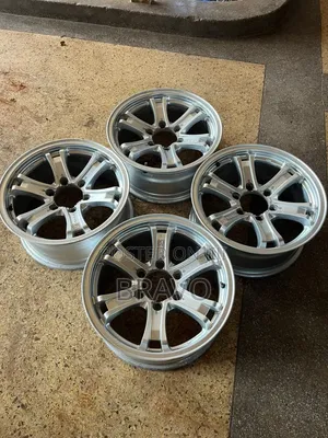 Original Japan Rims Size 17 for Pajero.
